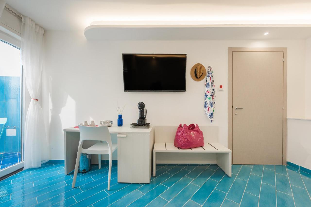 Il Corallo Residence โปรชิดา ภายนอก รูปภาพ