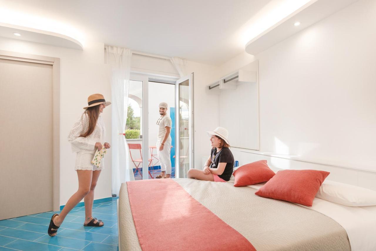 Il Corallo Residence โปรชิดา ภายนอก รูปภาพ